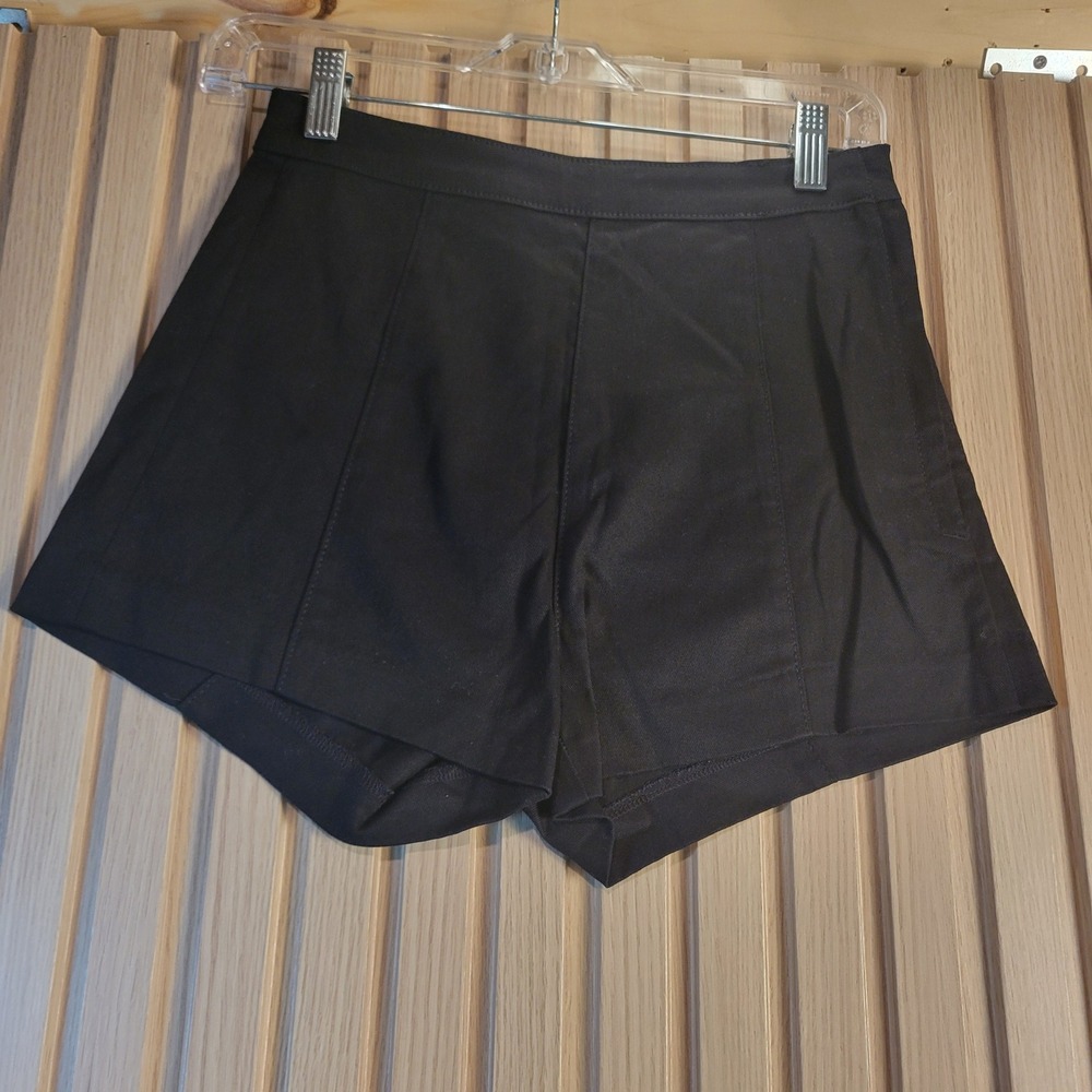 H&M High Waisted Shorts Womens 6 Black Good Cotton Twill Structured Tailored